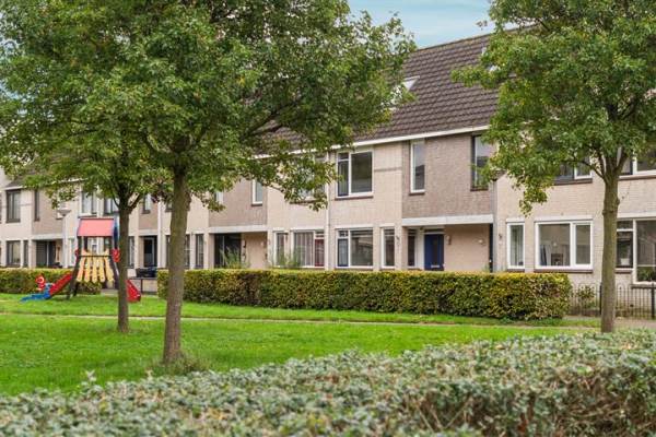 Woning Heerenbeekplantsoen 11 Almere