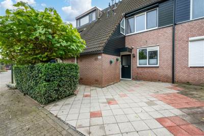 Woning Warenargaarde 233 Apeldoorn