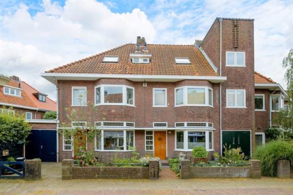 Woning Dr. van Campenstraat 3 Breda