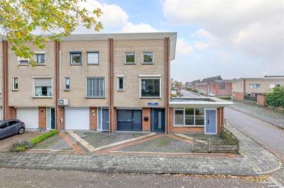 Woning Simone de Beauvoirstraat 79 Spijkenisse