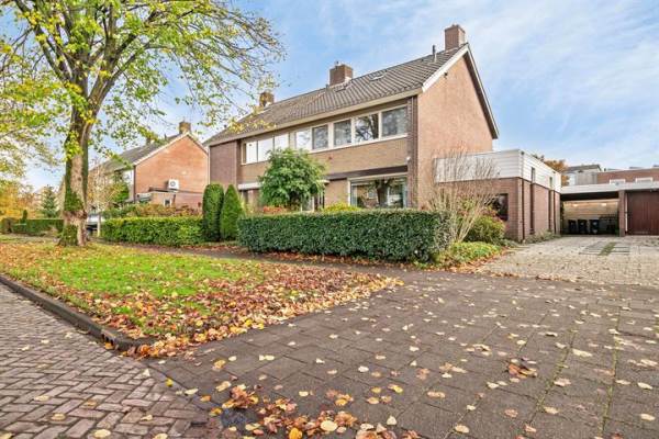 Woning Ooievaarslaan 45 Sneek