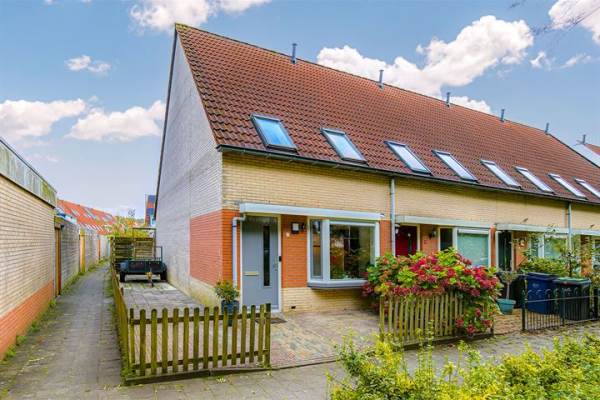 Woning Darja Collinstraat 2 Almere
