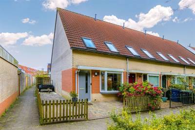 Woning Darja Collinstraat 2 Almere