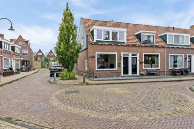 Woning Oranjestraat 1 Volendam