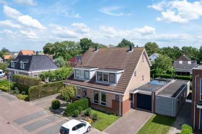 Woning Roodeswerf 50 Hensbroek