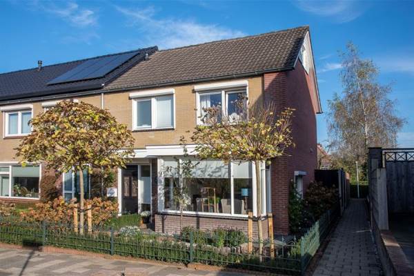 Woning Joost van den Vondelstraat 45 Rijssen