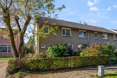 Woning Burgemeester van Lyndenpark 29 Valburg