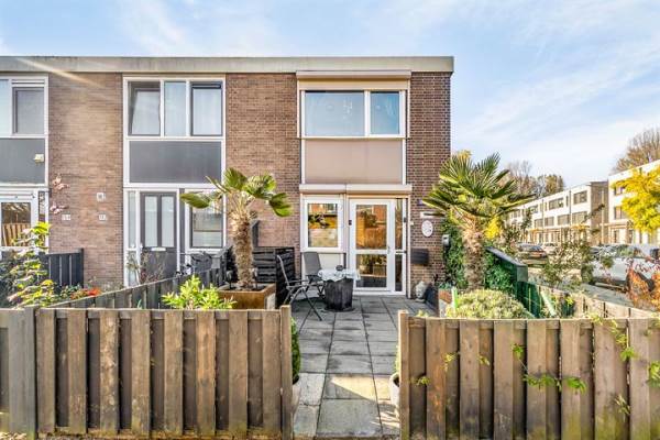 Woning Baarsweg 150 Hoogvliet Rotterdam