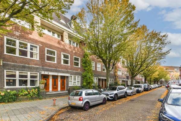 Woning Jan van Eijckstraat 20- 1 Amsterdam