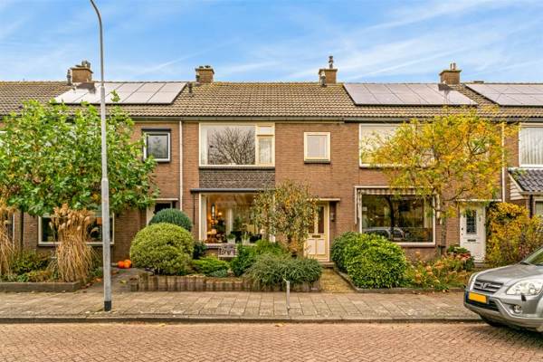 Woning Van Alkemadelaan 27 Limmen