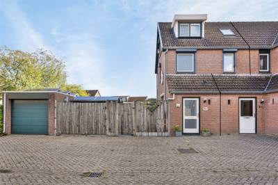 Woning Drentelaan 10 Lage Zwaluwe