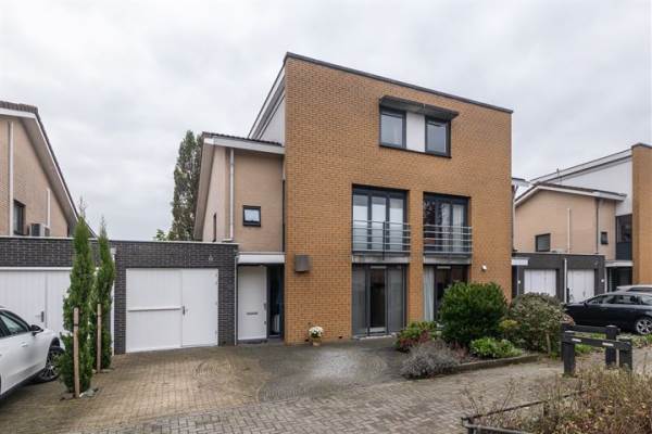 Woning van Goghlaan 56 Bergschenhoek