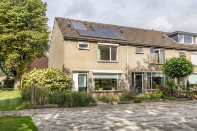 Woning Multatuliplantsoen 12 Hengelo (OV)