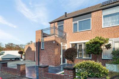 Woning Theo Driessenhof 8 Helmond
