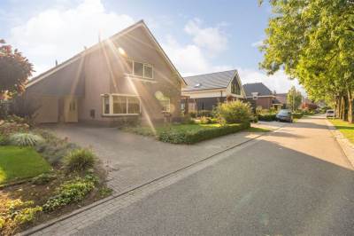 Woning Molenweg 18 Baak