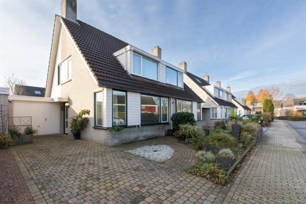 Woning van Ruisdaelstraat 23 Duiven