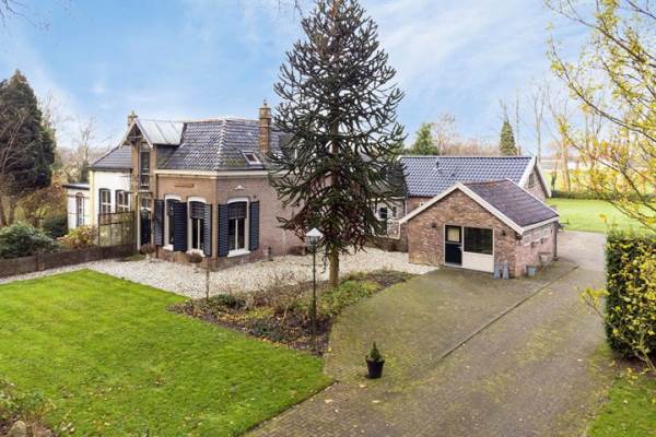 Woning Westvierdeparten 9 Steggerda