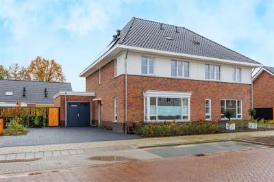 Woning Van de Wetering-erf 60 Heesch