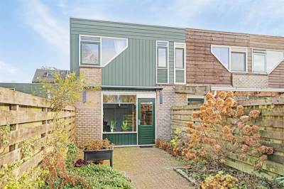 Woning Ifftemalaan 16 Leek