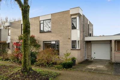 Woning Valkeniersborch 63 Houten