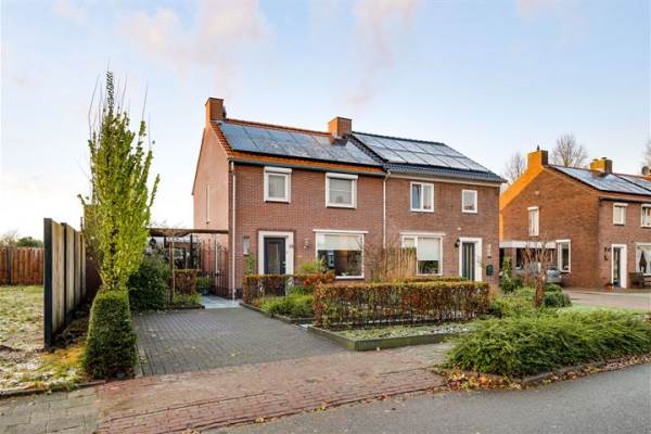 Woning Bernhardstraat 35 Haelen