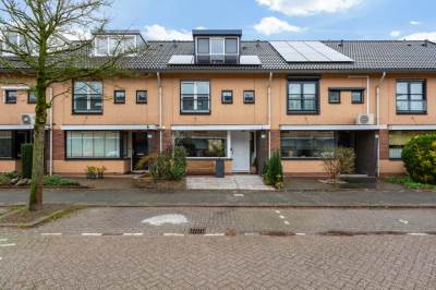 Woning Van Eesterenveld 33 Barendrecht