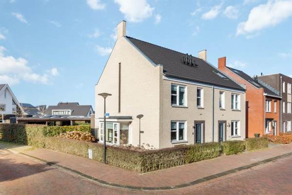 Woning Vlierbes 33 Hengelo (OV)