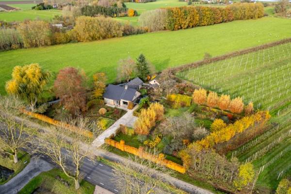 Woning Veldweg 8 Rijswijk (NB)