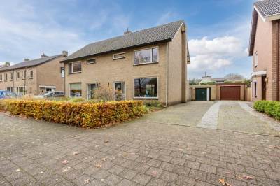 Woning van Rechterenlaan 14 Grave