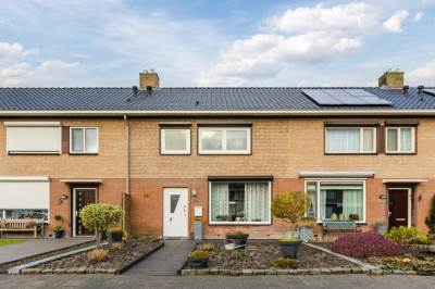 Woning Plataanstraat 18 Fijnaart