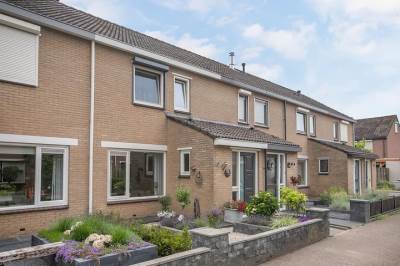 Woning Petuniastraat 7 Oldebroek