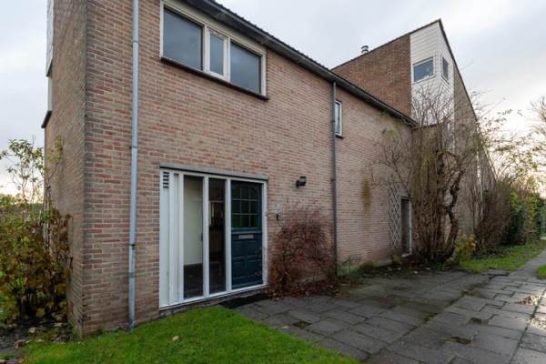 Woning Wilhelminalaan 4 't Veld