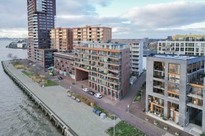 Woning Lloydkade 607 Rotterdam