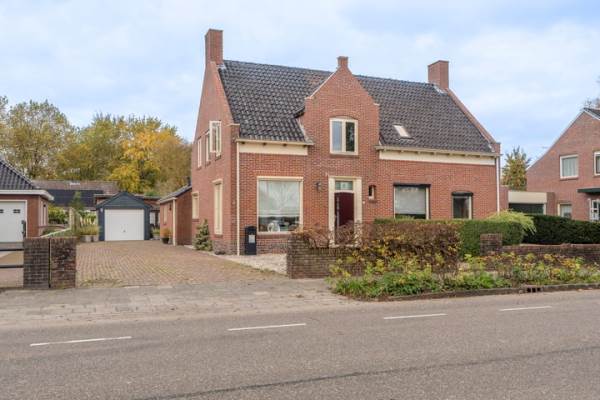 Woning Hoofdstraat 15 Uithuizermeeden