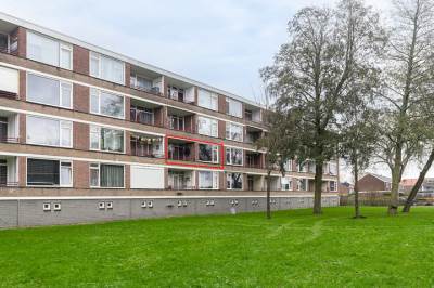 Woning Staringlaan 136 Papendrecht