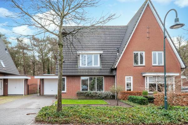 Woning Schaarsbergendreef 24 Helmond