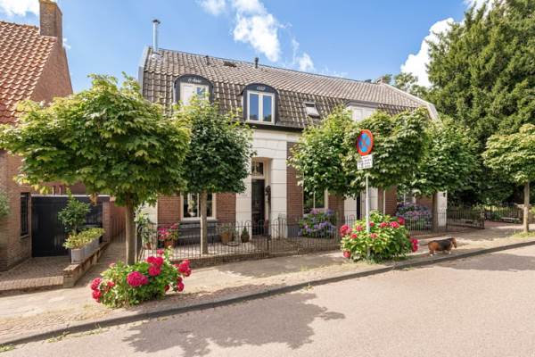 Woning Stationsweg 10 Rhenen