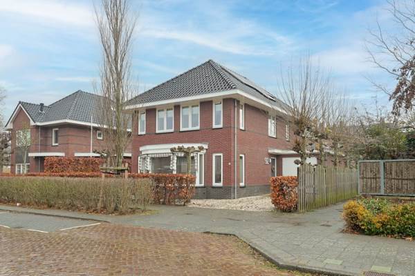 Woning van der Hoopstraat 92 Beverwijk