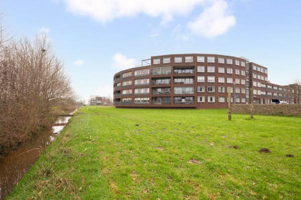 Woning Villa Waterranonkel 424 Waalwijk