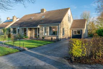 Woning De Ring 9 Buitenpost
