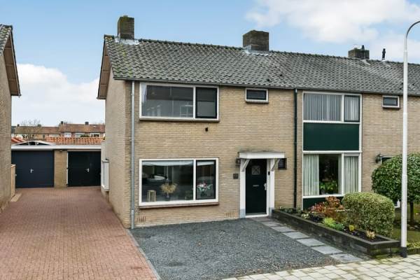 Woning Narcissenstraat 15 Heteren