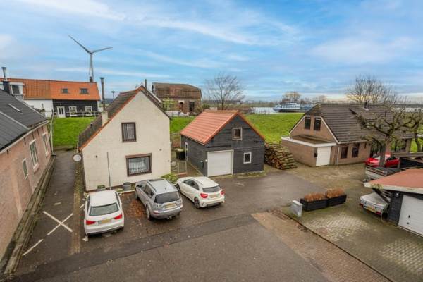 Woning De Wacht 19 's-Gravendeel