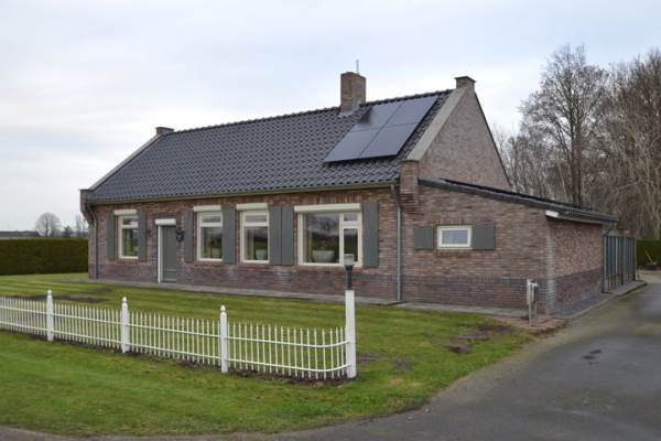 Woning Kleine Heitrak 37 Asten