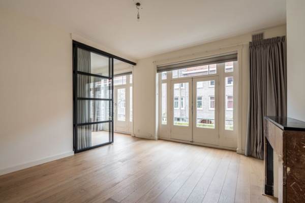 Woning Hectorstraat 28- 1 Amsterdam