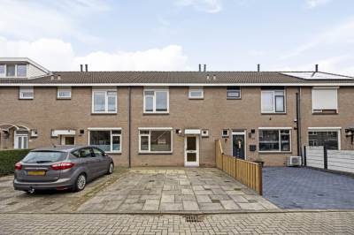 Woning Boris Pasternak-erf 106 Dordrecht