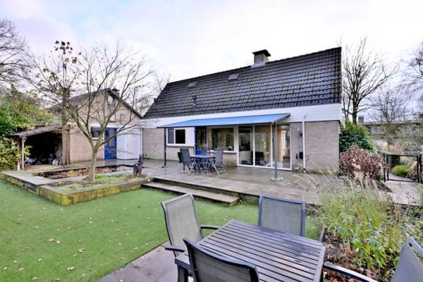 Woning Dr. Albert Schweitzerlaan 3 Bathmen