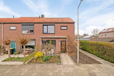 Woning Prins Bernhardstraat 47 Piershil