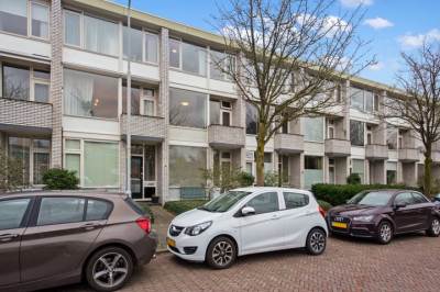 Woning van Ruysdaellaan 48 Leidschendam