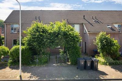 Woning Kastanjelaan 18 Hellevoetsluis