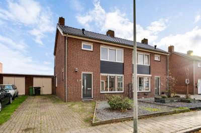 Woning De Wal 12 Neeritter